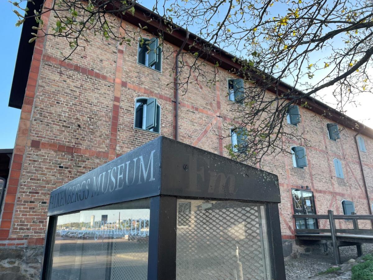 Charmigt Boende Med Perfekt Laege I Gamla Stan Falkenberg Exterior foto